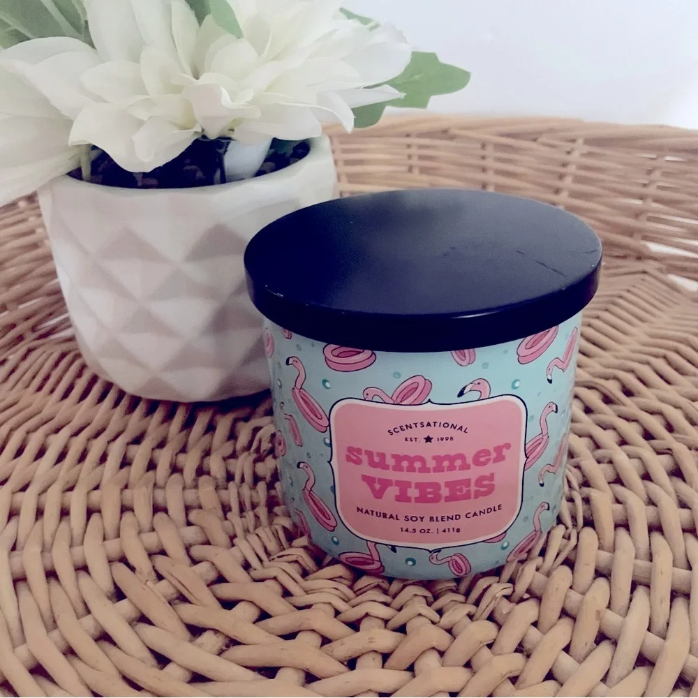 Scentsational Summer Vibes 2 wick Pink Flamingo soy candle Made in USA NWT